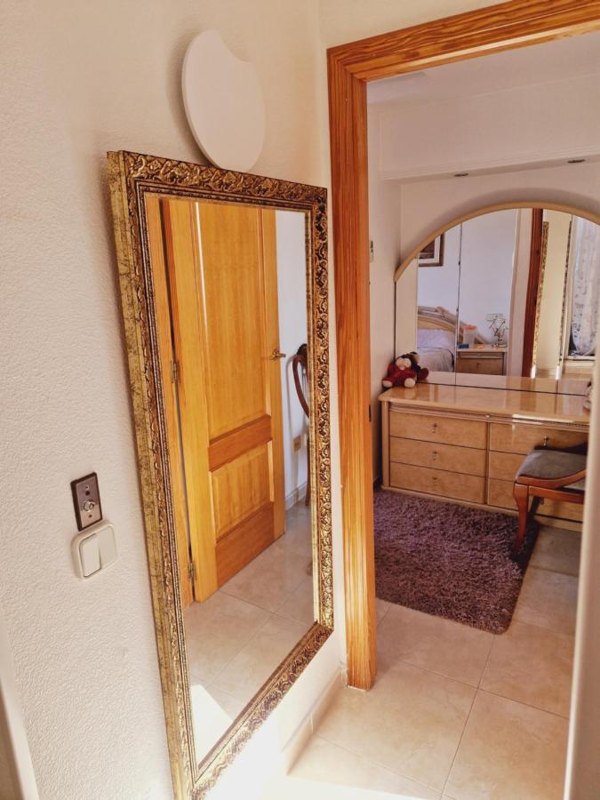 Magnifico Chalet Adosado En Torrevieja, Alicante. エクステリア 写真